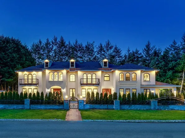 16375 30b Ave, Surrey, BC V3Z 0E3