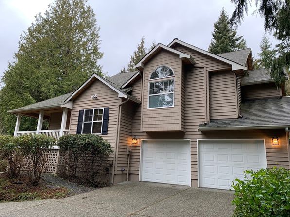1025 Cedar Cir