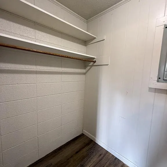 110 Gibson St #4 — Photo 14