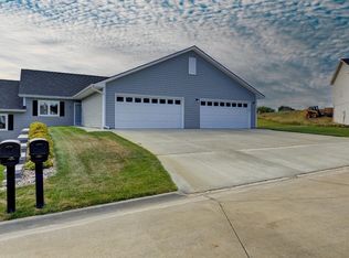 513 E Wood St UNIT 303, Avoca, IA 51521