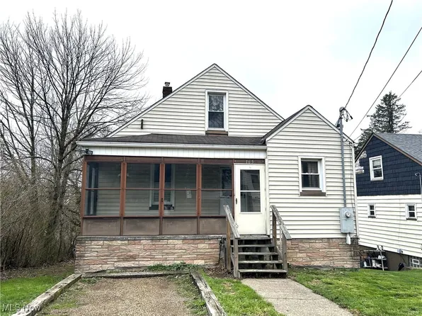 165 Elk St, Weirton, WV 26062
