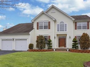 14 Knightsbridge Pl, Jackson, NJ 08527