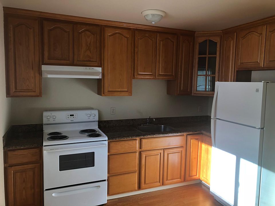 1st image of 1405 Ontario Ln