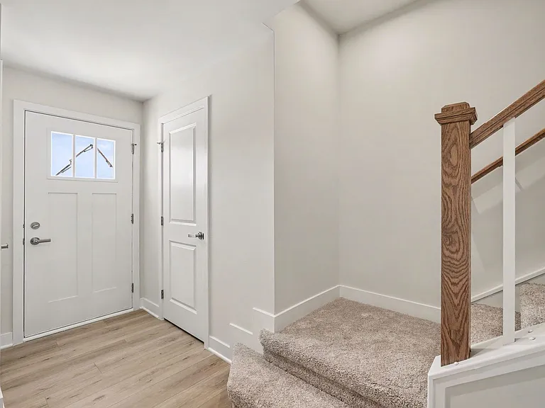 9177 Edenderry Dr — Photo 12