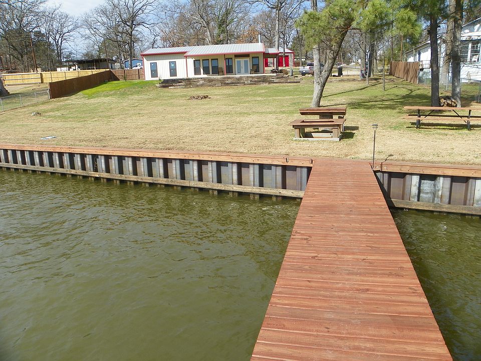 1st image of 1049 Beachside Dr