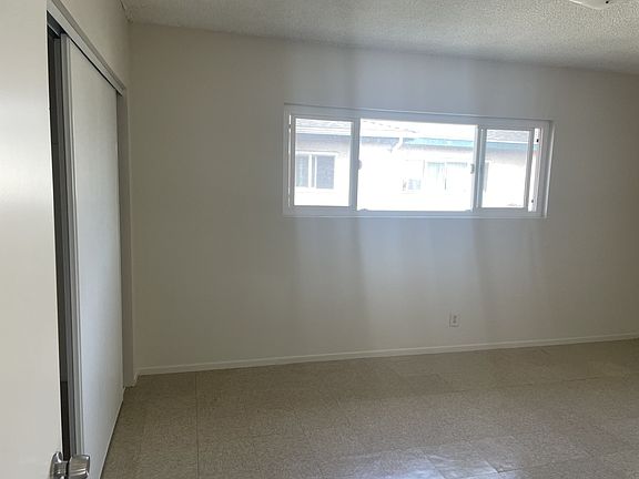 4th image of 6761 Curtis Ave #4