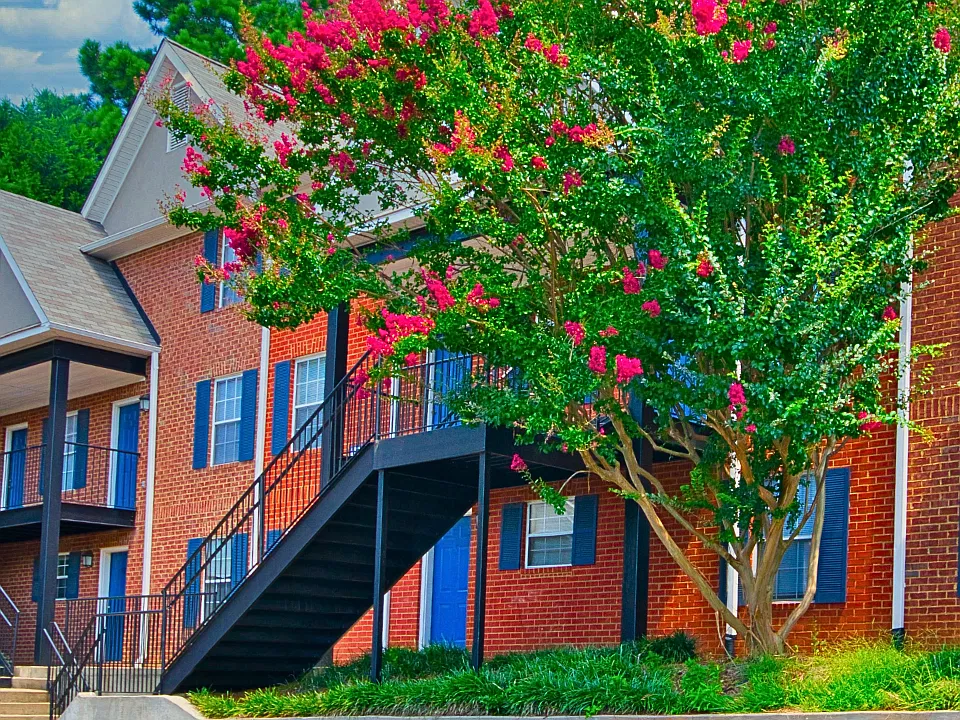 Bulldog Crossing Apartments