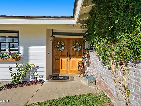 4th image of 1808 E Glencove Street