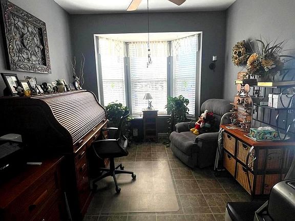 5th image of 3704 Russett Maple Ct
