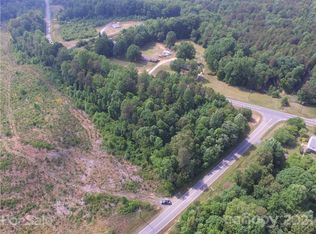 3817 State Highway 10 E, Claremont, NC 28610