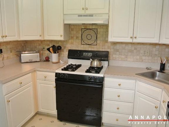 4th image of 636 Oakland Hills Dr #A2