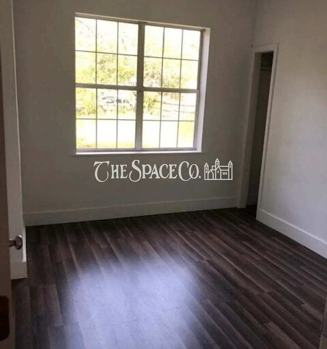 3 bed, 1.0 bath, $1,900 — Photo 4
