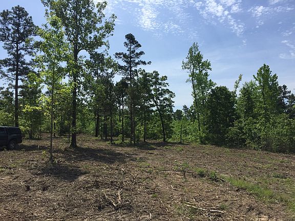 3rd image of 5704 County Road 1617