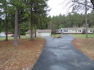 W4810 Chicago Dr, Wautoma, WI 54970