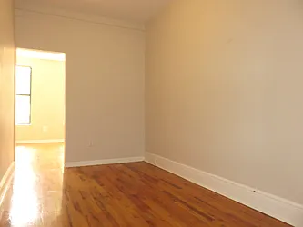 Rented by Rennit Inc.