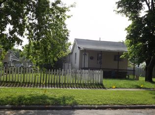 318 N 13th St, Escanaba, MI 49829
