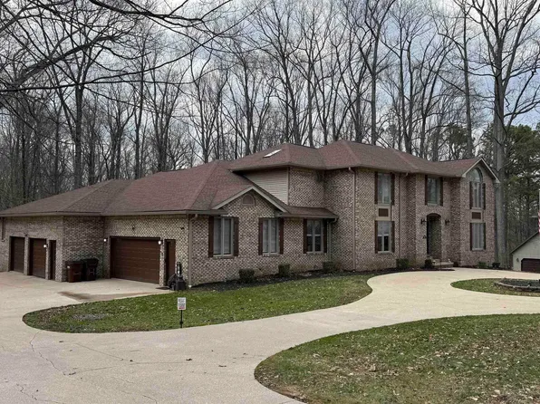 245 The Woods, Bedford, IN 47421