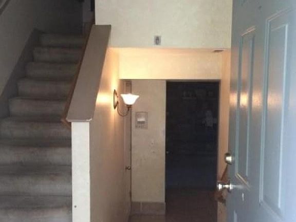 3rd image of 3237 W Green Mesa Way