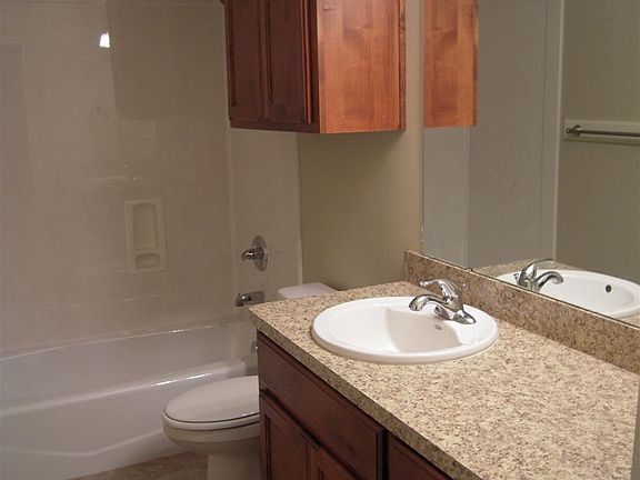 3rd image of 3604 Forestwood Dr