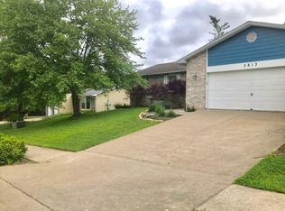 3613 Teakwood Dr, Columbia, MO 65203