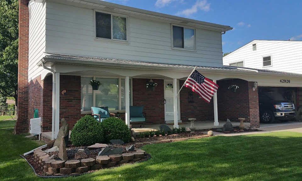 1st image of 42926 Lombardy Dr