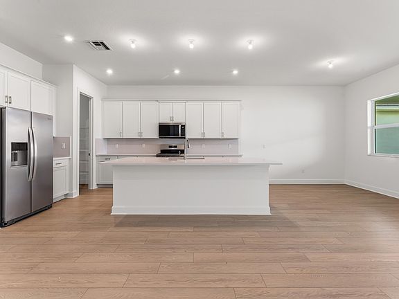 2nd image of 14254 SW Artesia Dr Drive