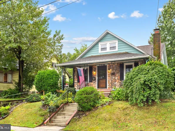 106 Lawrence Ave, Barrington, NJ 08007