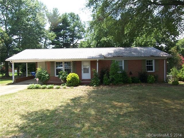 1st image of 2923 Francis Ct