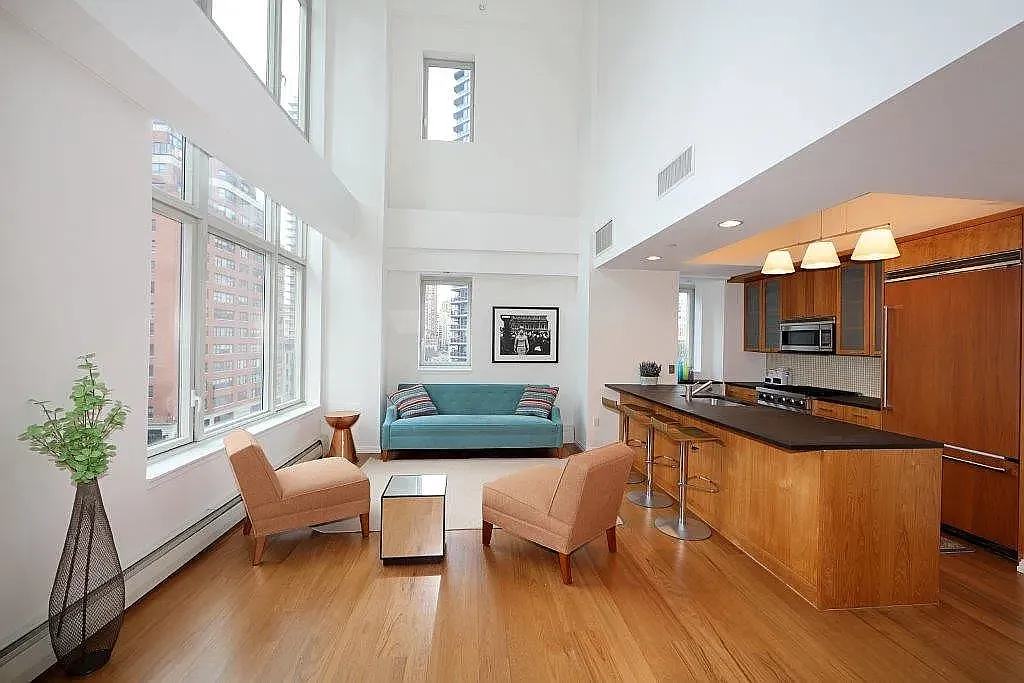 205 East 59th Street — Photo 4