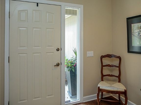 3rd image of 12676 Ionia Ct