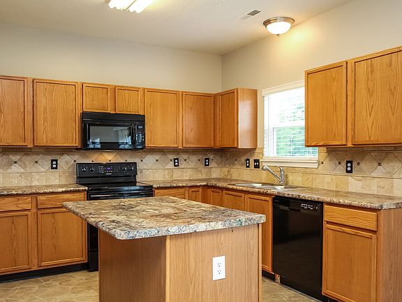 5th image of 5750 Minden Dr