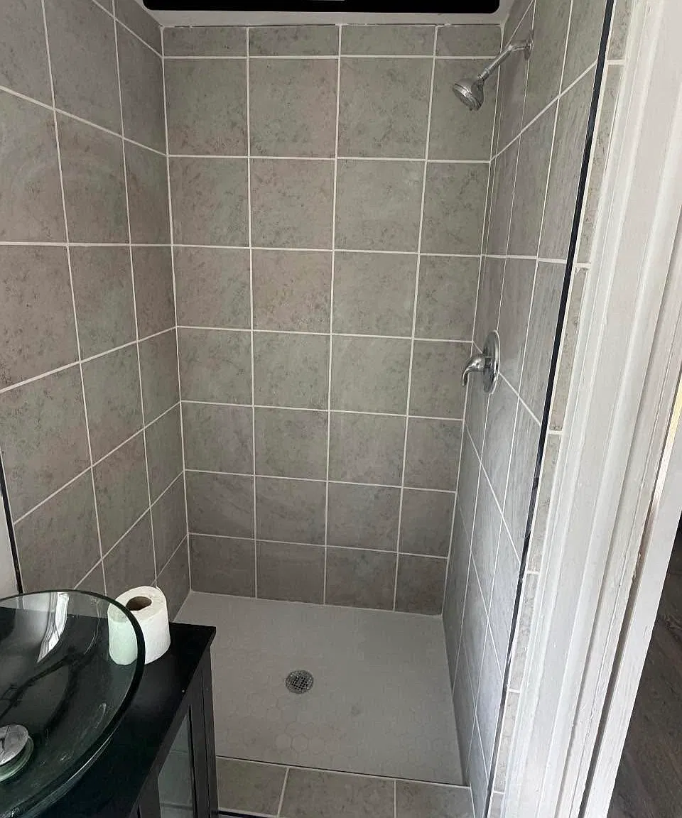 1 bed, 900 sqft, $750 — Photo 3