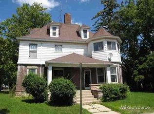 634 Liberty St, Lapeer, MI 48446