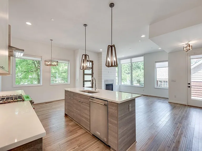 520 Wabash Ave NE #B — Photo 15