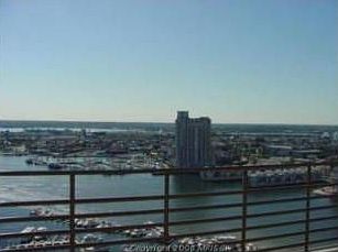 4th image of 675 S President St Unit 2805