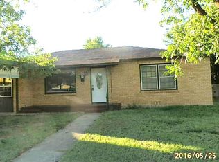 810 N 18th St, Lamesa, TX 79331