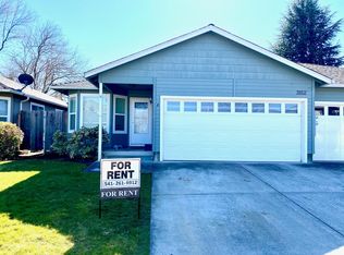 3152 Forest Hills Dr APT B, Medford, OR