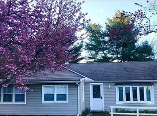 2 Brisman Dr, Thiells, NY 10984