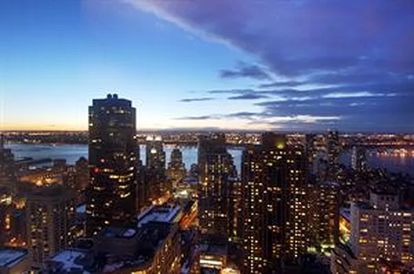 Rented by Douglas Elliman | media 16