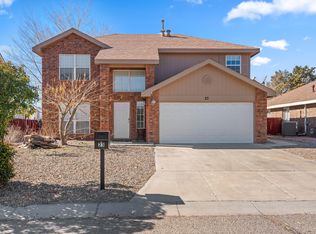 23 Apache Plume Rd, Los Lunas, NM 87031