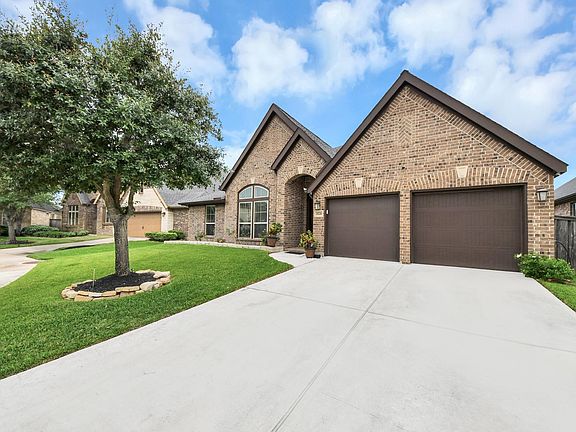 3rd image of 15226 Foxwood Arbor Ln