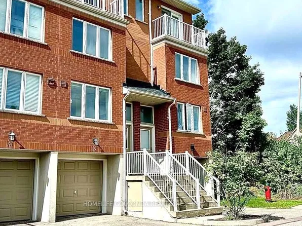 21 Elgin Mills Rd W #15, Richmond Hill, ON L4C 0R5