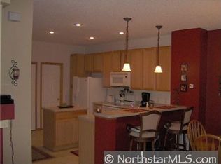 3775 Hazel Trl UNIT I, Woodbury, MN 55129