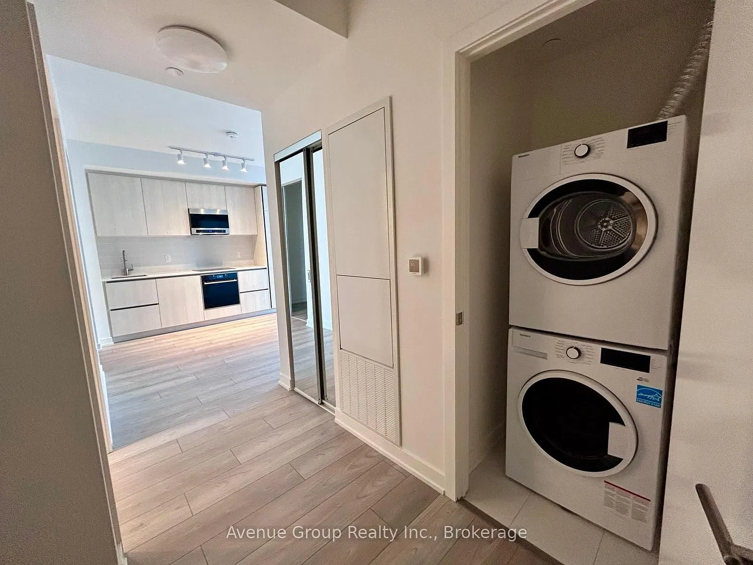 2 bed, $2,300 — Photo 2