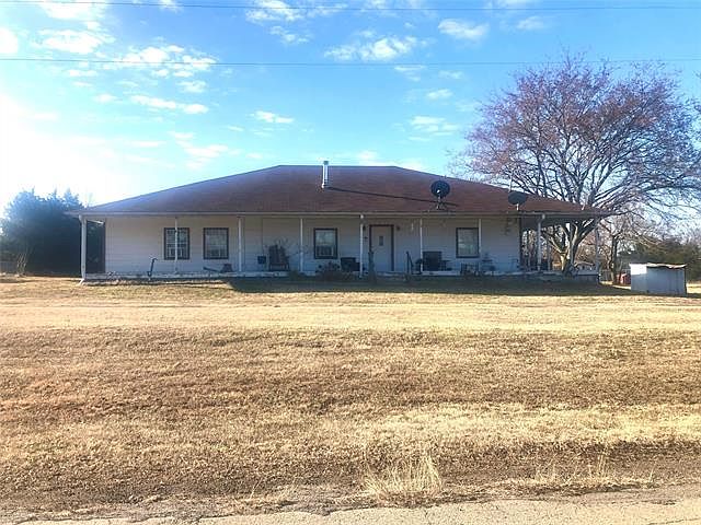 2nd image of 1279 Vz County Road 2502