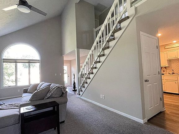 3rd image of 1242 Monte Carlo Dr