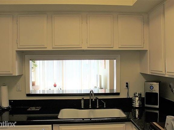 3614-montrose-blvd-unit-404-houston-tx-building-photo(6)