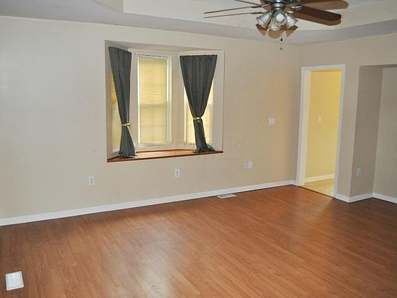 3rd image of 154 E Fair Ave