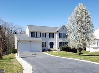 4 Sunrise Valley Ct, Stafford, VA 22554