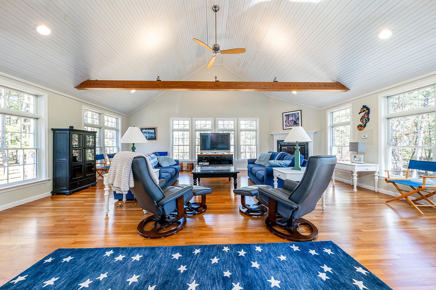 465 Cotuit Bay Drive, Cotuit, MA 02635 Zillow